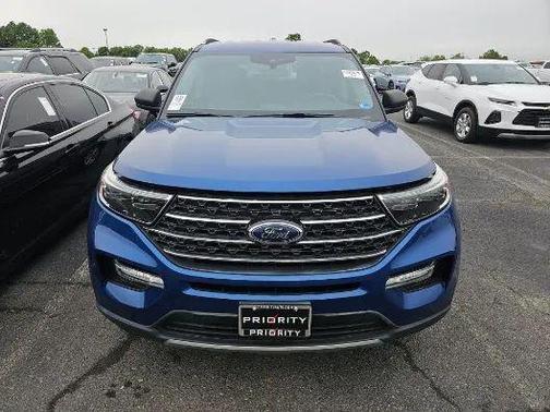 Blue 2021 Ford Explorer XLT