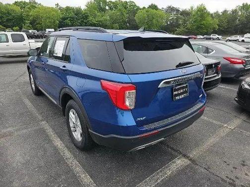 Blue 2021 Ford Explorer XLT