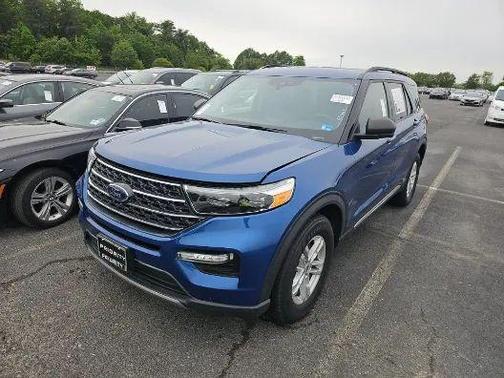 Blue 2021 Ford Explorer XLT