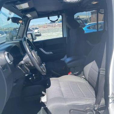2012 Jeep Wrangler Unlimited Sahara