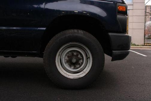 2013 Ford E350 Super Duty Base