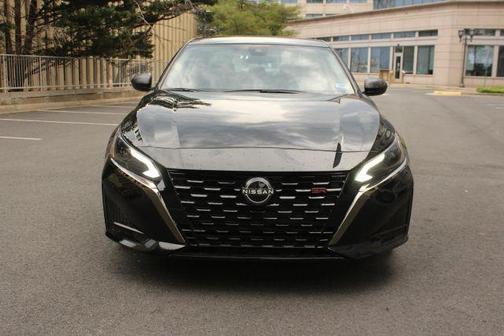 Black 2024 Nissan Altima 2.5 SV