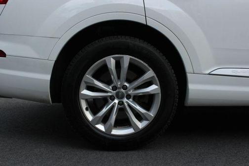 2017 Audi Q7 3.0T Premium Plus