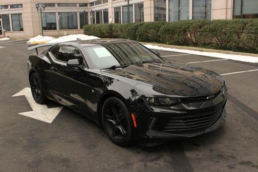2018 Chevrolet Camaro 1LS