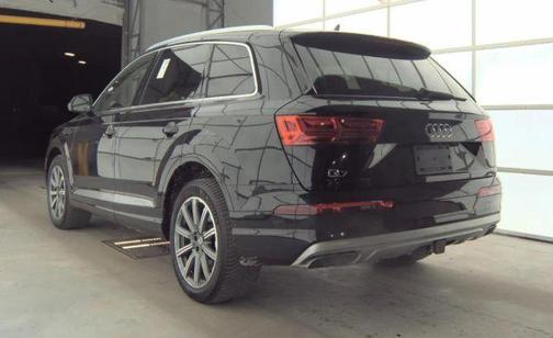 2019 Audi Q7 45 Premium Plus