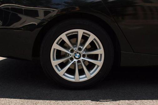 2018 BMW 330 Gran Turismo i xDrive