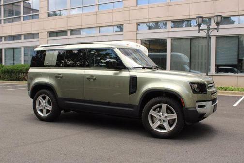 2020 Land Rover Defender 110 SE