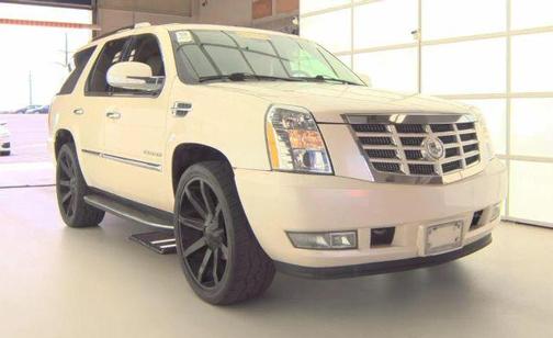 2011 Cadillac Escalade Base
