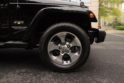 2016 Jeep Wrangler Unlimited Sahara