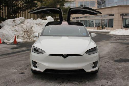 2020 Tesla Model X Long Range