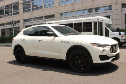 2017 Maserati Levante Base