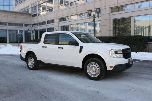 2022 Ford Maverick XL