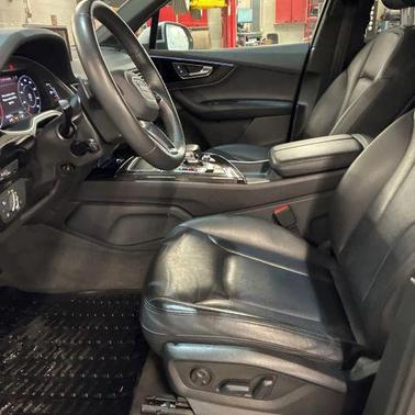 2019 Audi Q7 55 Premium Plus