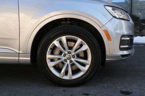 2019 Audi Q7 55 Premium Plus