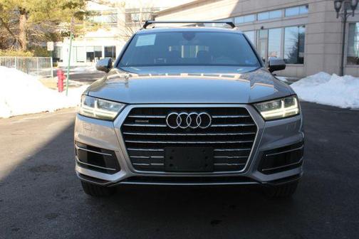 2019 Audi Q7 55 Premium Plus