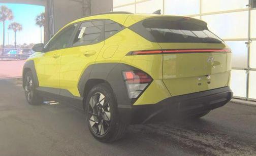 Lime 2025 Hyundai KONA SEL