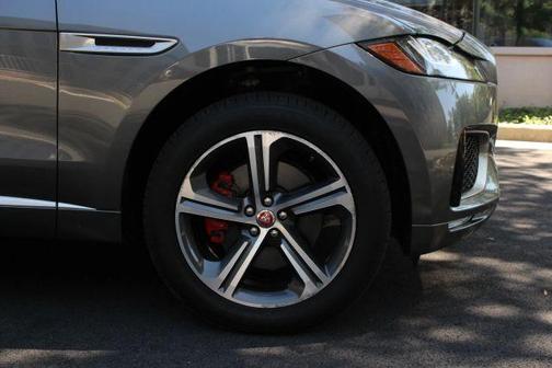 2017 Jaguar F-PACE S