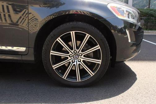 2015 Volvo XC60 T6 Premier Plus