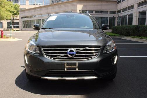2015 Volvo XC60 T6 Premier Plus