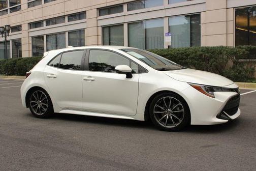 2020 Toyota Corolla Hatchback SE