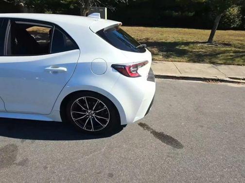 2020 Toyota Corolla Hatchback SE