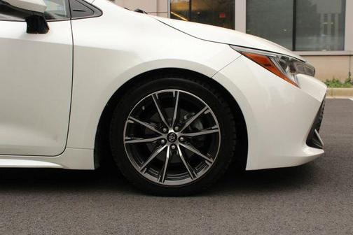 2020 Toyota Corolla Hatchback SE