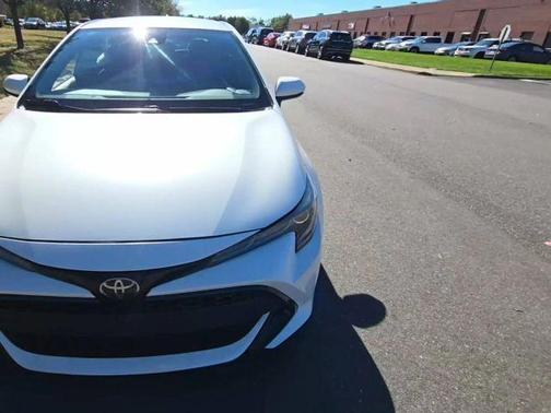 2020 Toyota Corolla Hatchback SE