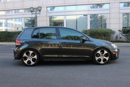 2010 Volkswagen GTI 4-Door