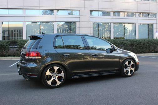 2010 Volkswagen GTI 4-Door