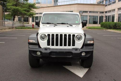 2021 Jeep Gladiator Sport