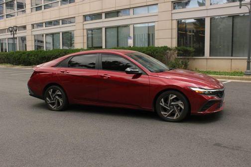 Red 2025 Hyundai ELANTRA SEL Sport