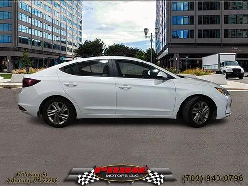 2019 Hyundai ELANTRA SEL