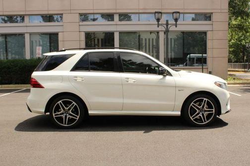 2017 Mercedes-Benz AMG GLE 43 Base 4MATIC