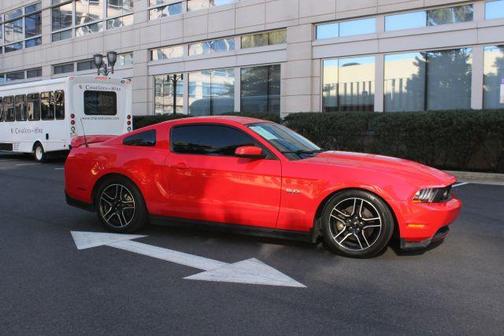 2011 Ford Mustang GT Premium