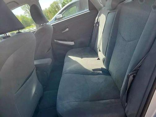 2010 Toyota Prius I