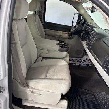 2009 Chevrolet Silverado 2500 LT H/D Crew Cab