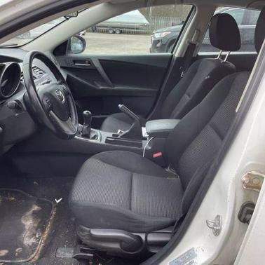 2012 Mazda Mazda3 i Touring