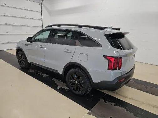 Gray 2023 Kia Sorento X-Line S