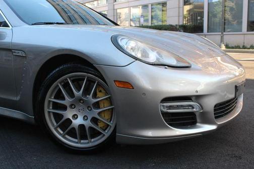2010 Porsche Panamera Turbo