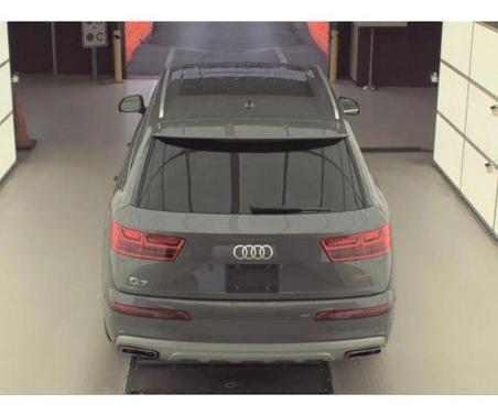 Samurai Gray Metallic 2019 Audi Q7 45 Premium Plus