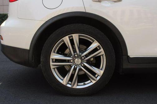 2015 INFINITI QX50 Journey