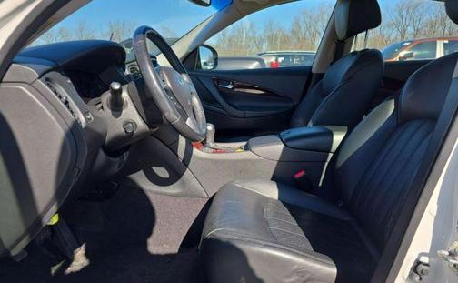 2015 INFINITI QX50 Journey
