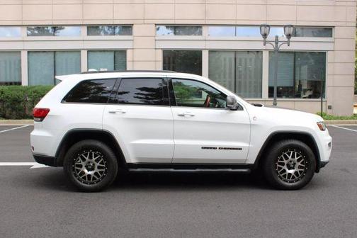 2019 Jeep Grand Cherokee Trailhawk