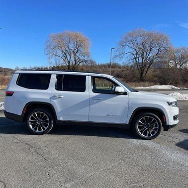 2022 Jeep Wagoneer Series III