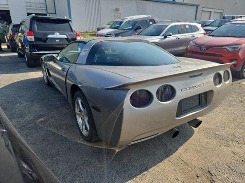 2001 Chevrolet Corvette 