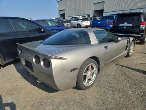 2001 Chevrolet Corvette 