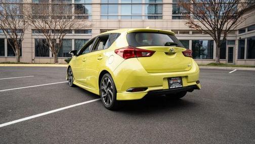 2017 Toyota Corolla iM Base