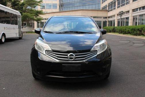 Black 2016 Nissan Versa Note SV
