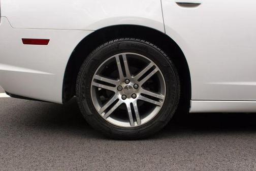 2012 Dodge Charger SXT