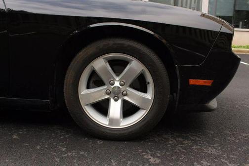 2012 Dodge Challenger SXT